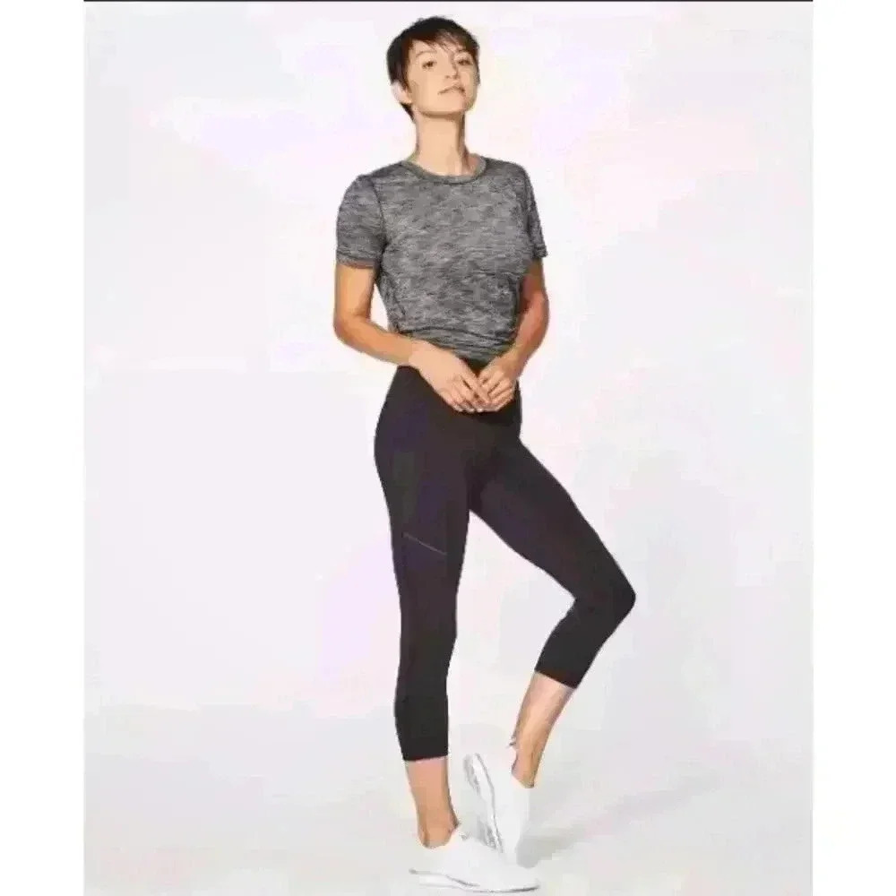 Lululemon Speed Up Crop 21" Black Full-On® Luxtreme Leggings W6AL7S Size 4